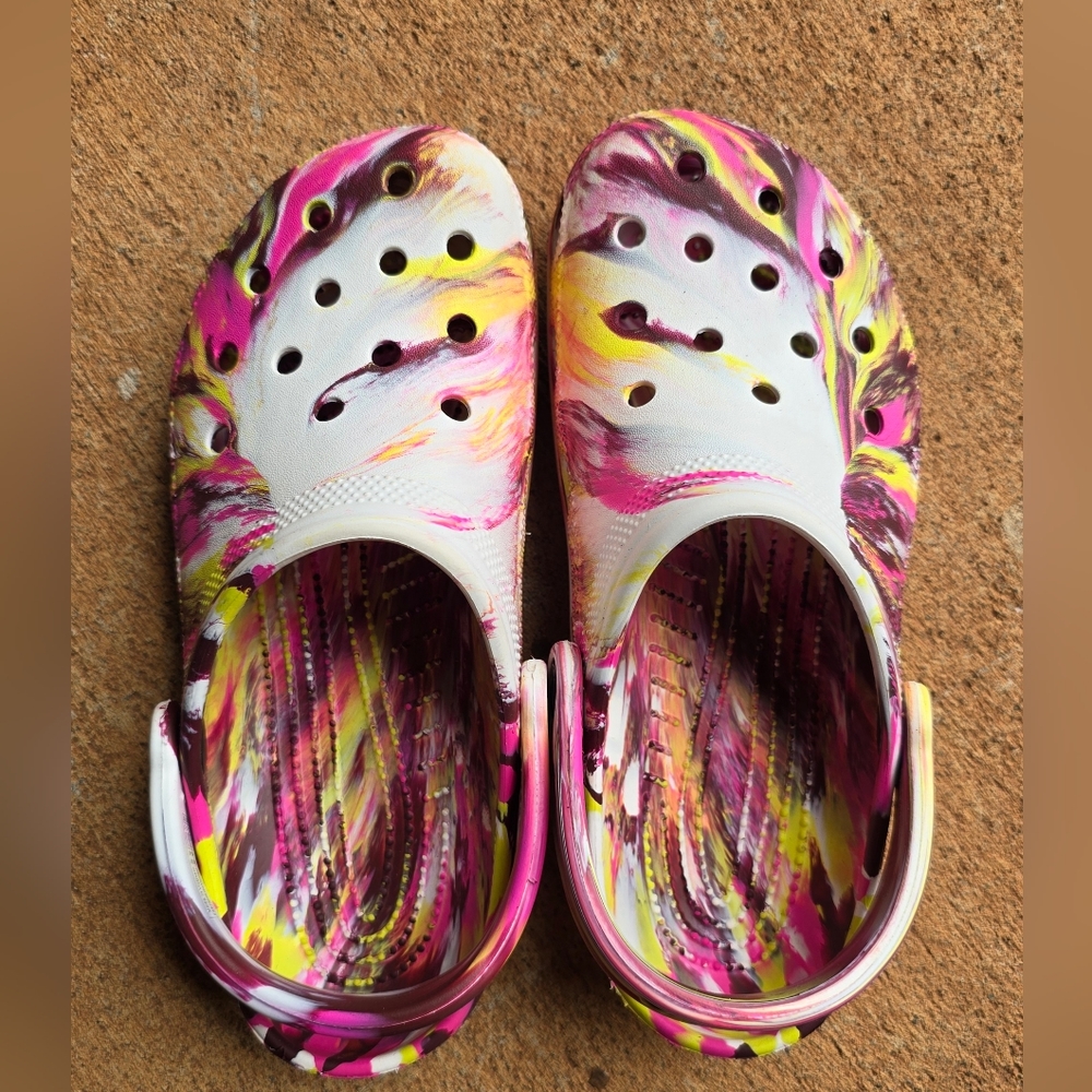 Crocs